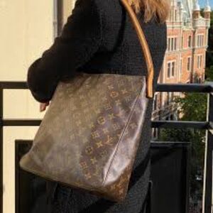 Louis Vuitton Looping GM Monogram
